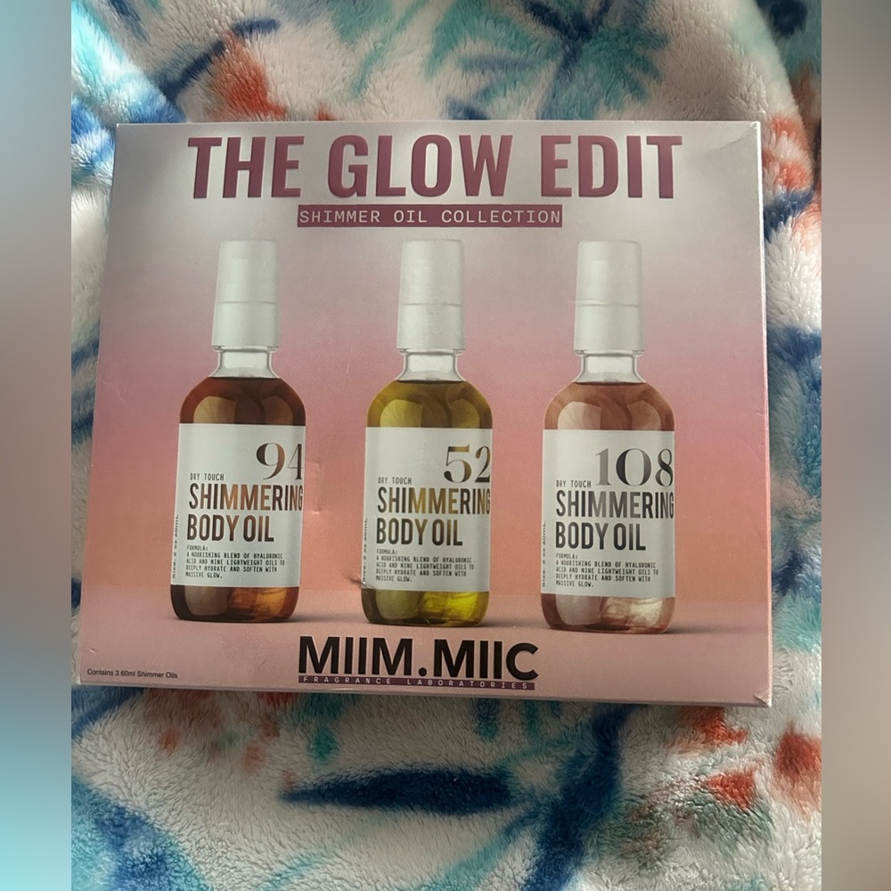 The Glow Edit Shimmer Oil Collection by MIIM.MIC